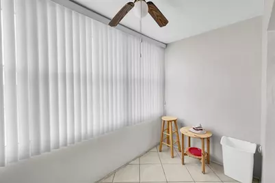 8861  Sunrise Lakes Blvd, Unit #305, Sunrise, FL 33322 - Photo 26