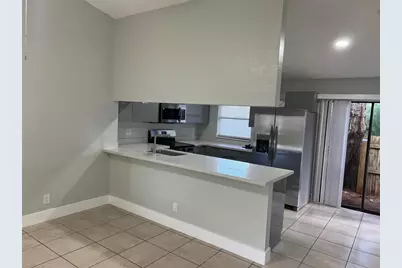 500 NE 34th St, Pompano Beach, FL 33064 - Photo 10