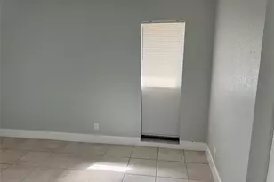 500 NE 34th St, Pompano Beach, FL 33064 - Photo 14