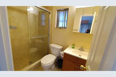 1040 NW 49th Ct, Deerfield Beach, FL 33064 - Photo 14