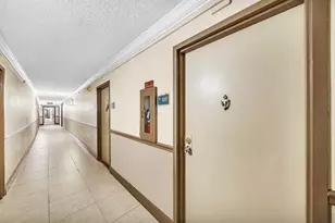 1805 Sans Souci Blvd, North Miami, FL 33181 - Photo 4