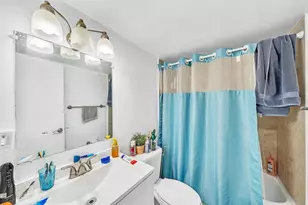 1805 Sans Souci Blvd, North Miami, FL 33181 - Photo 14