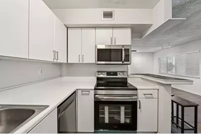 [Address not provided], Fort Lauderdale, FL 33334 - Photo 4