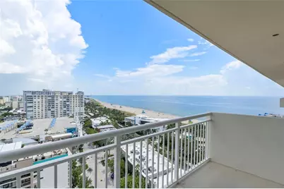 133 N Pompano Beach Blvd, Unit #Ph-6, Pompano Beach, FL 33062 - Photo 2