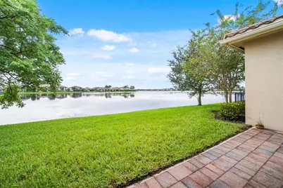 8940  Edgewater Pl, Parkland, FL 33076 - Photo 30