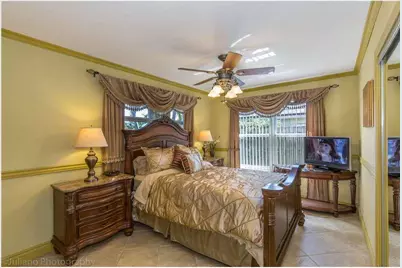 160 SE 12th St, Pompano Beach, FL 33060 - Photo 12