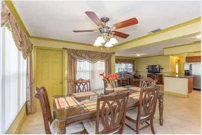 160 SE 12th St, Pompano Beach, FL 33060 - Photo 6