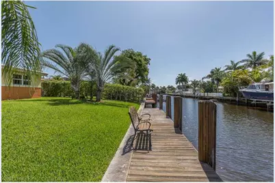 160 SE 12th St, Pompano Beach, FL 33060 - Photo 20