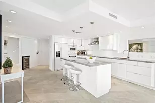 3000 Holiday Dr, Fort Lauderdale, FL 33316 - Photo 12