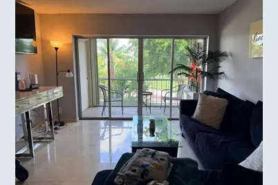 505  Spencer Dr, Unit #210, West Palm Beach, FL 33409 - Photo 6