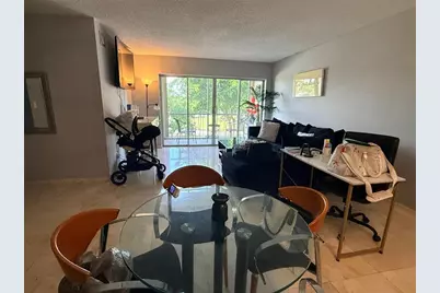 505  Spencer Dr, Unit #210, West Palm Beach, FL 33409 - Photo 4