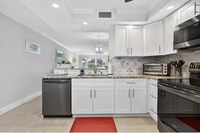 3302  Aruba Way, Unit #H1, Coconut Creek, FL 33066 - Photo 12