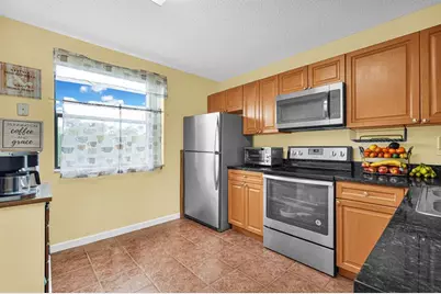 5861  Riverside Dr, Unit #206, Pompano Beach, FL 33067 - Photo 8
