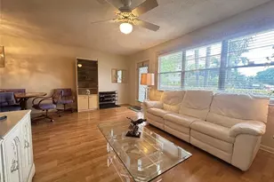 126 Grantham B, Deerfield Beach, FL 33442 - Photo 4