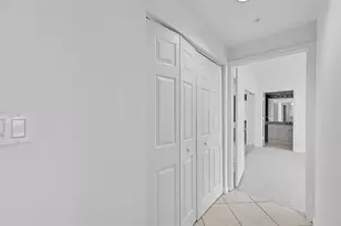 6001 N Ocean Dr, Hollywood, FL 33019 - Photo 16