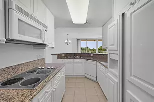 6001 N Ocean Dr, Hollywood, FL 33019 - Photo 12