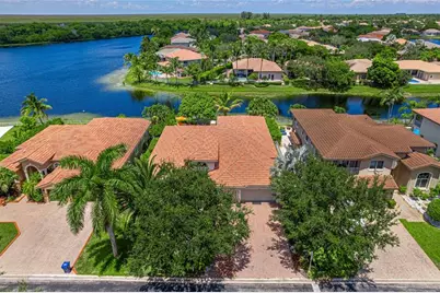 12307 NW 49th St, Coral Springs, FL 33076 - Photo 2