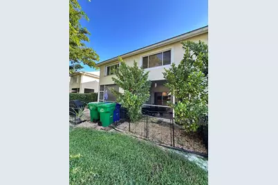 9845 NW 56th Place, Unit #9845, Coral Springs, FL 33076 - Photo 4