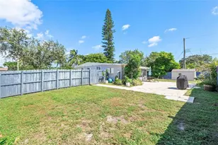 1130 NW 42nd Ct, Oakland Park, FL 33309 - Photo 28