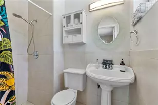 1130 NW 42nd Ct, Oakland Park, FL 33309 - Photo 20