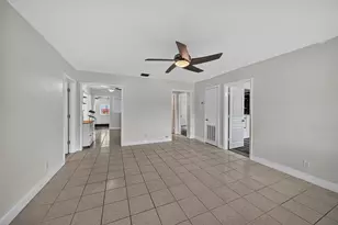 5272 NE 4th Terrace, Fort Lauderdale, FL 33334 - Photo 2