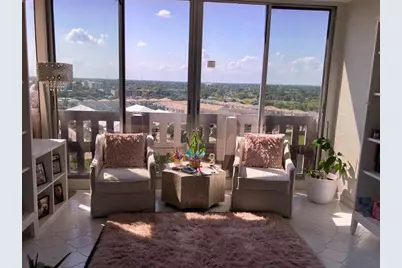 4001  Hillcrest Dr, Unit #1012, Hollywood, FL 33021 - Photo 6