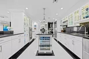 615 Bayshore Dr Unit, Fort Lauderdale, FL 33304 - Photo 12