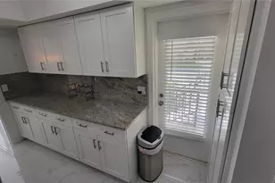 1801 Presidential Way, West Palm Beach, FL 33401 - Photo 20