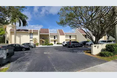 1801  Presidential Way, Unit #D202, West Palm Beach, FL 33401 - Photo 24