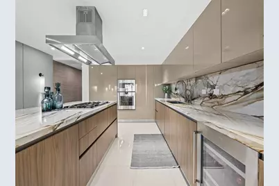 435  Bayshore Dr, Unit #703, Fort Lauderdale, FL 33304 - Photo 22