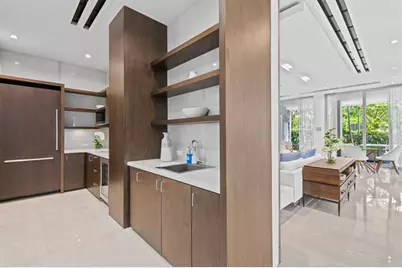 435  Bayshore Dr, Unit #703, Fort Lauderdale, FL 33304 - Photo 46