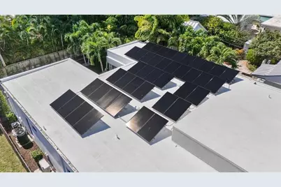 318 NE 25th St, Wilton Manors, FL 33305 - Photo 54