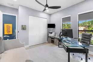 318 NE 25th St, Wilton Manors, FL 33305 - Photo 26