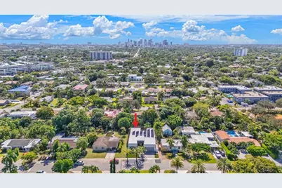 318 NE 25th St, Wilton Manors, FL 33305 - Photo 48