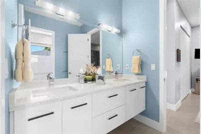 318 NE 25th St, Wilton Manors, FL 33305 - Photo 28