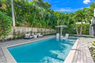 318 NE 25th St, Wilton Manors, FL 33305 - Photo 44