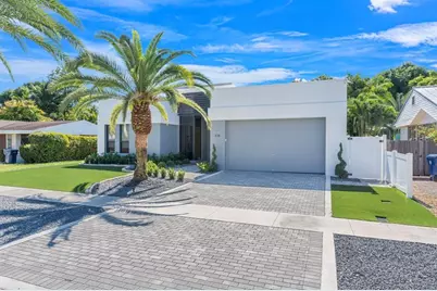 318 NE 25th St, Wilton Manors, FL 33305 - Photo 4