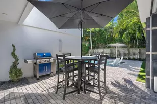 318 NE 25th St, Wilton Manors, FL 33305 - Photo 42