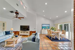 401 Farmington Dr, Plantation, FL 33317 - Photo 2