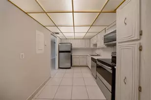 2601 S Palm Aire Dr, Pompano Beach, FL 33069 - Photo 14