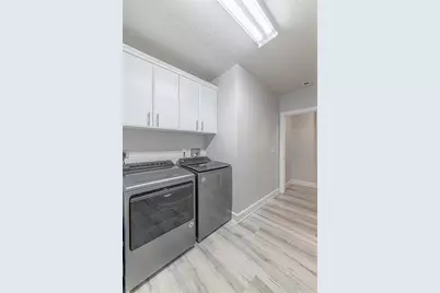 7972  Exeter Blvd, Unit #101, Fort Lauderdale, FL 33321 - Photo 16