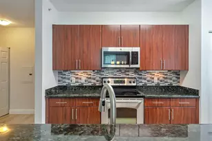 2421 NE 65th St, Fort Lauderdale, FL 33308 - Photo 16