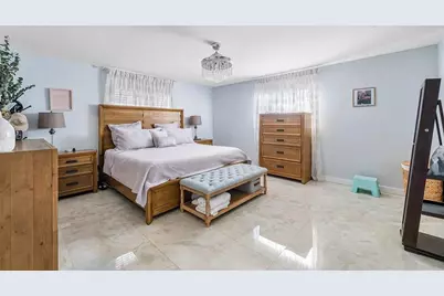 9040 NW 20th St, Pembroke Pines, FL 33024 - Photo 20