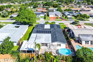 9040 NW 20th St, Pembroke Pines, FL 33024 - Photo 34