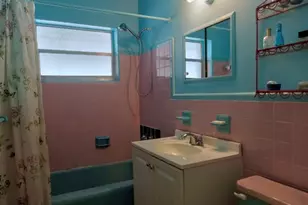 136 Greenbrier Dr, Palm Springs, FL 33461 - Photo 6