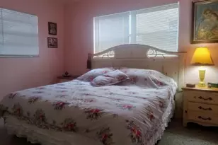 136 Greenbrier Dr, Palm Springs, FL 33461 - Photo 4