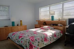 136 Greenbrier Dr, Palm Springs, FL 33461 - Photo 8