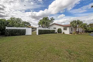 11035 NW 26th Dr, Coral Springs, FL 33065 - Photo 6