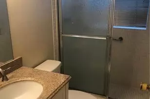 1005 Country Club Dr, Margate, FL 33063 - Photo 10