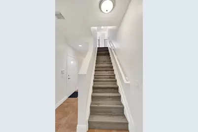 228 SW 6th Ct, Pompano Beach, FL 33060 - Photo 10